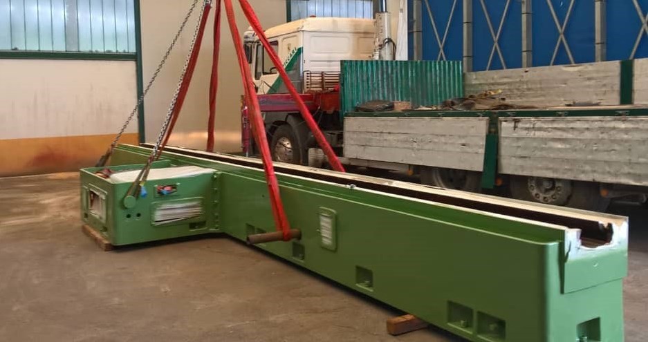 Rectifieuse cylindrique TOS 63 x 3000