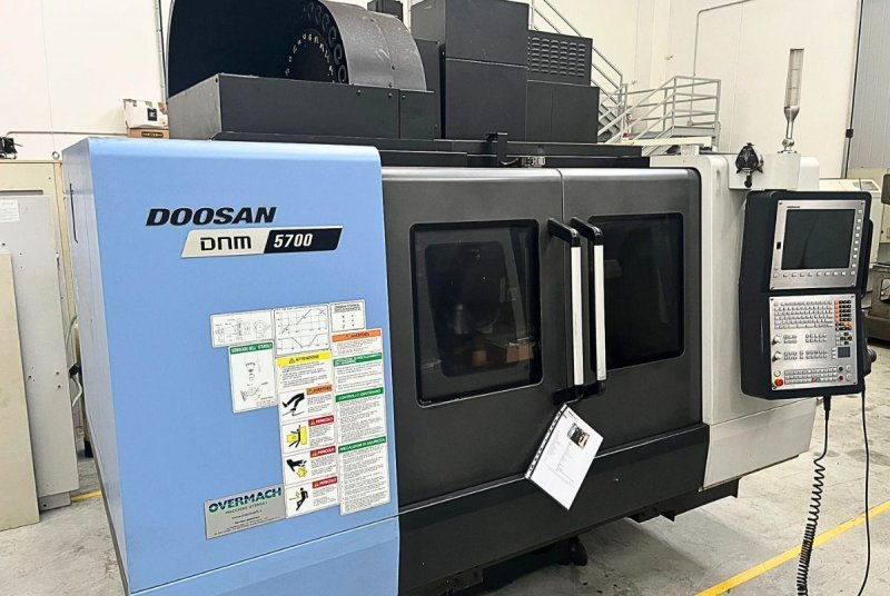 Centre d'usinage vertical DOOSAN DNM 5700