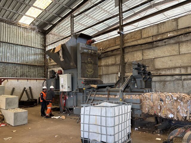 Bale press BOA Baseline 60