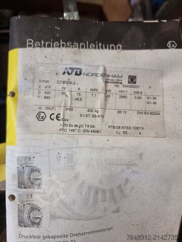 Photo 3