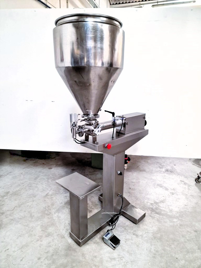SÉRIE XP - Remplisseuse pneumatique d'occasion