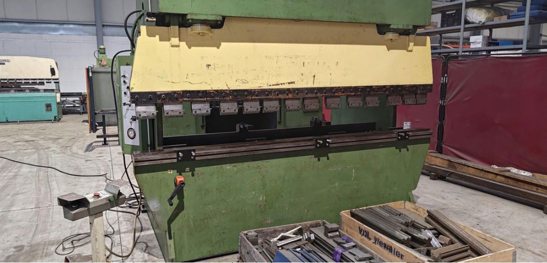 Presse plieuse HACO PPH 30175
