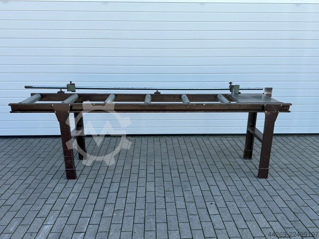 Roller conveyor with length stop UNBEKANNT