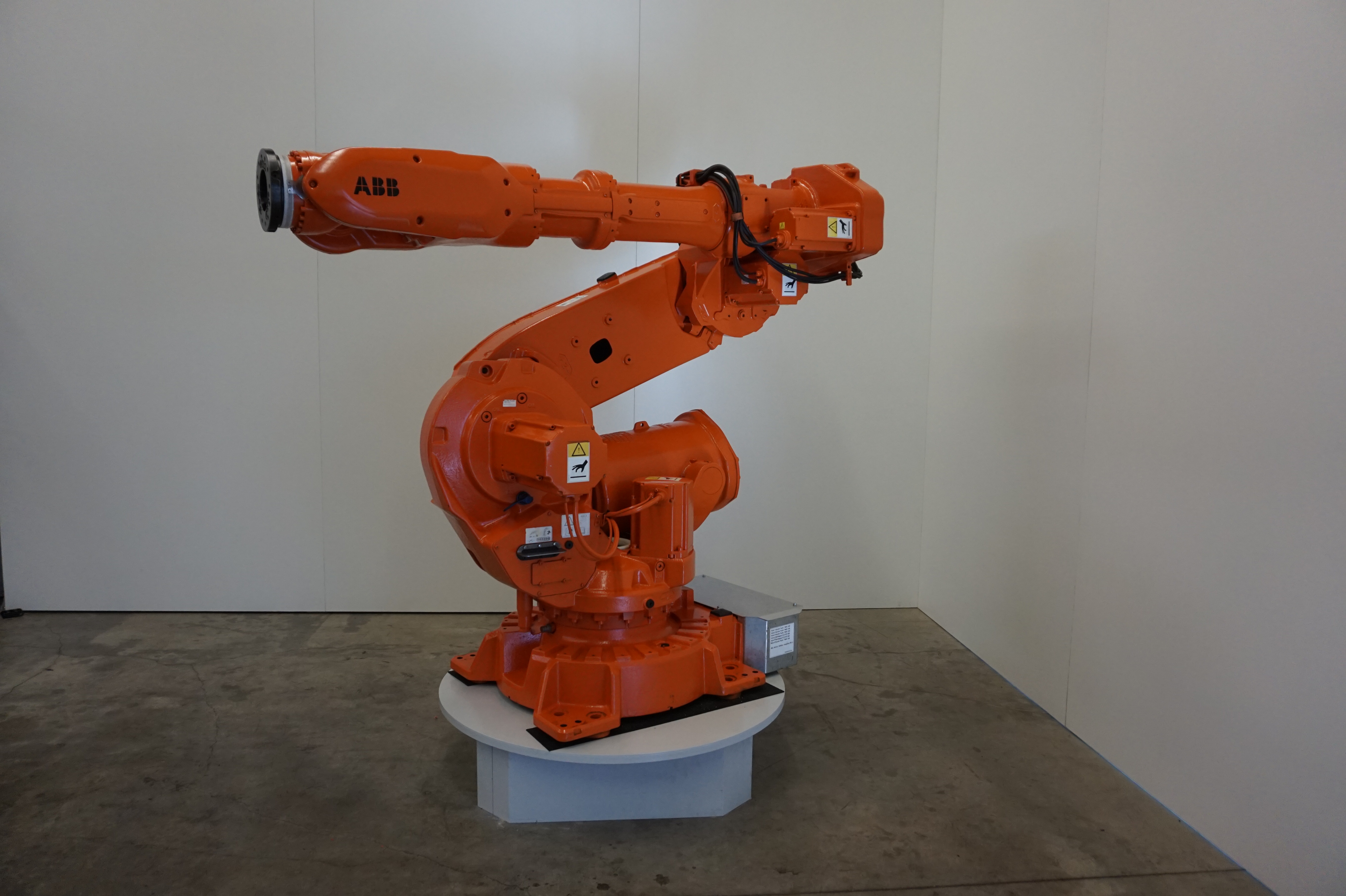 Robot industriel ABB IRB 6640-130/3.20 M2004