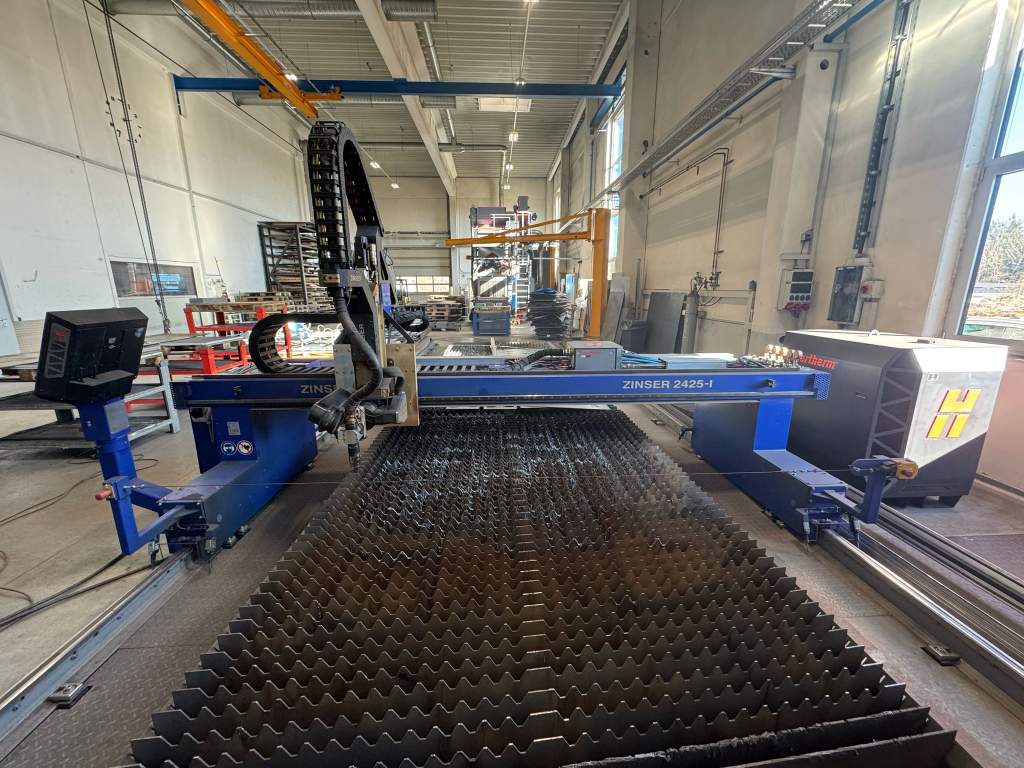 Machine de découpe plasma / gaz Zinser 2425-I/3600