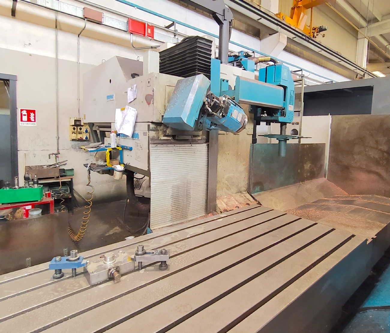 Fraiseuse cnc à banc fixe ZAYER 20KF3000
