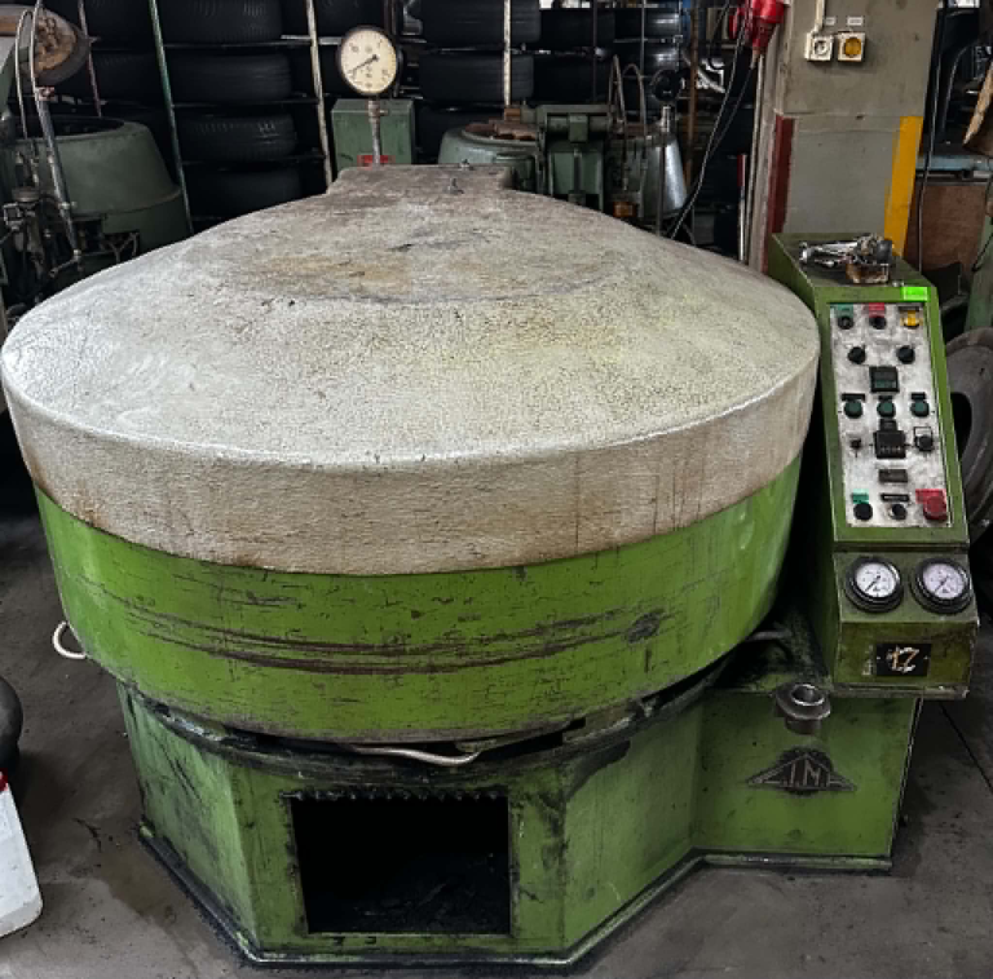 Machine pour le caoutchouc CIMA RPU2