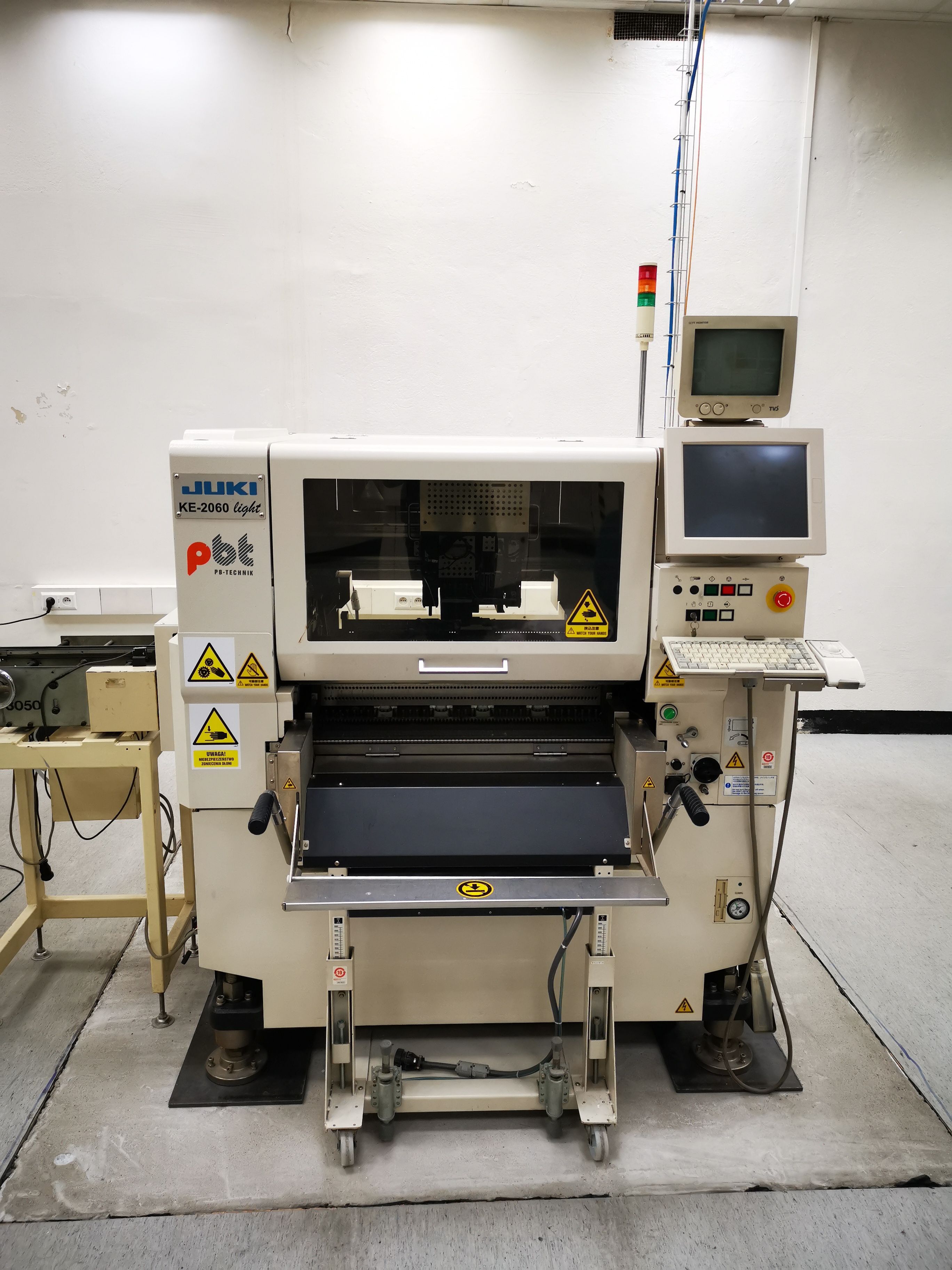 Machine de placement Juki KE 2060 L