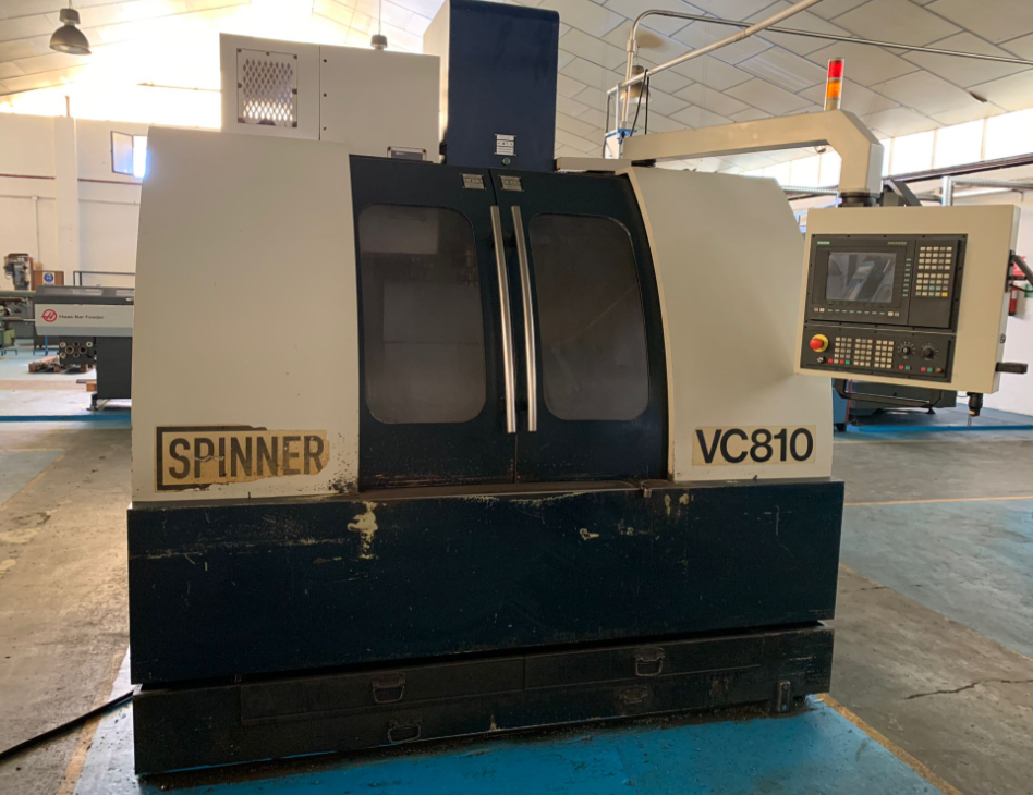Centre d'usinage vertical SPINNER VC 810 d'occasion