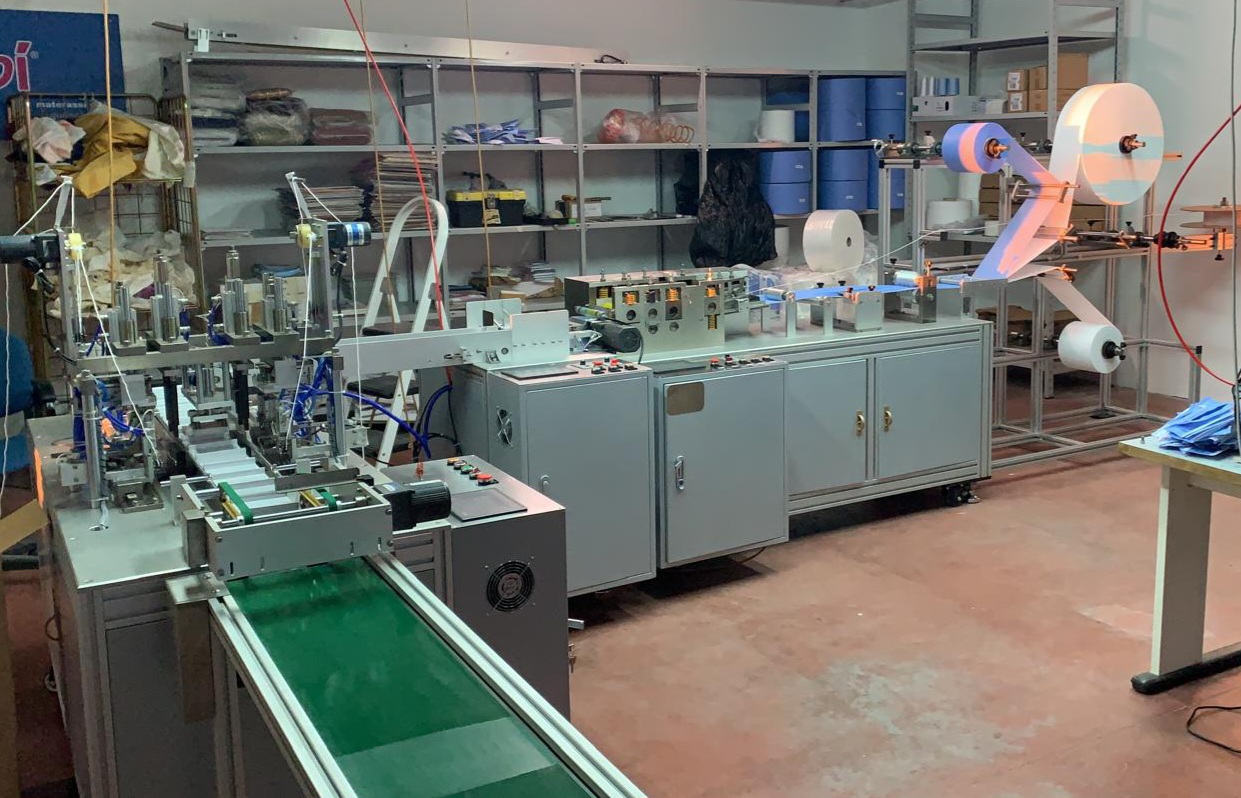 Ligne de production complète GLC TECHNOLOGY CO.,LTD AUTOMATIK FACE MASK MAKING MACHINE