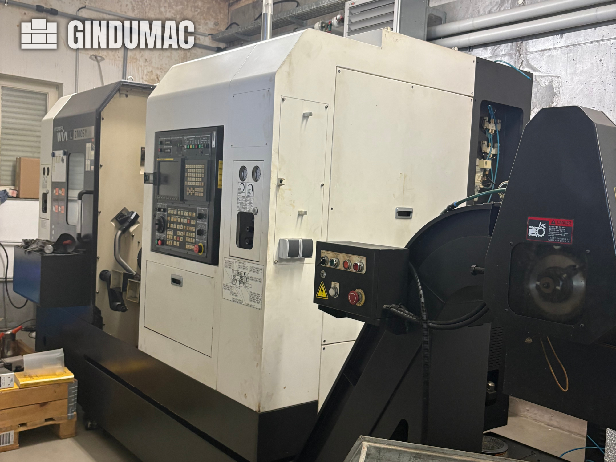 Tour CNC Hyundai Wia L2100SY