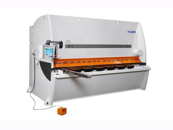 Cisaille CNC LVD MVS-TS