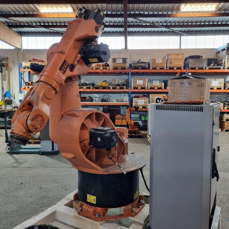 Robot industriel Kuka KR30-2