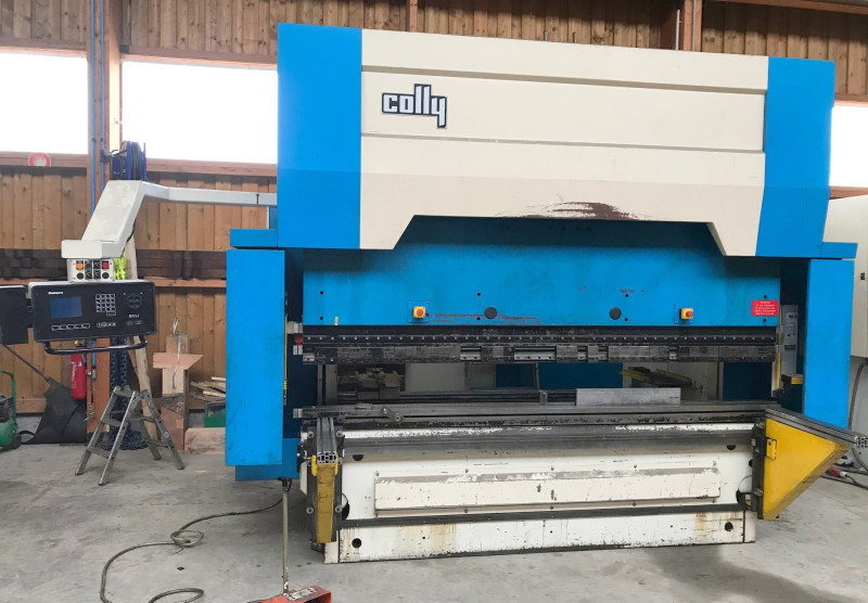 Machine de tôlerie Colly COLLY