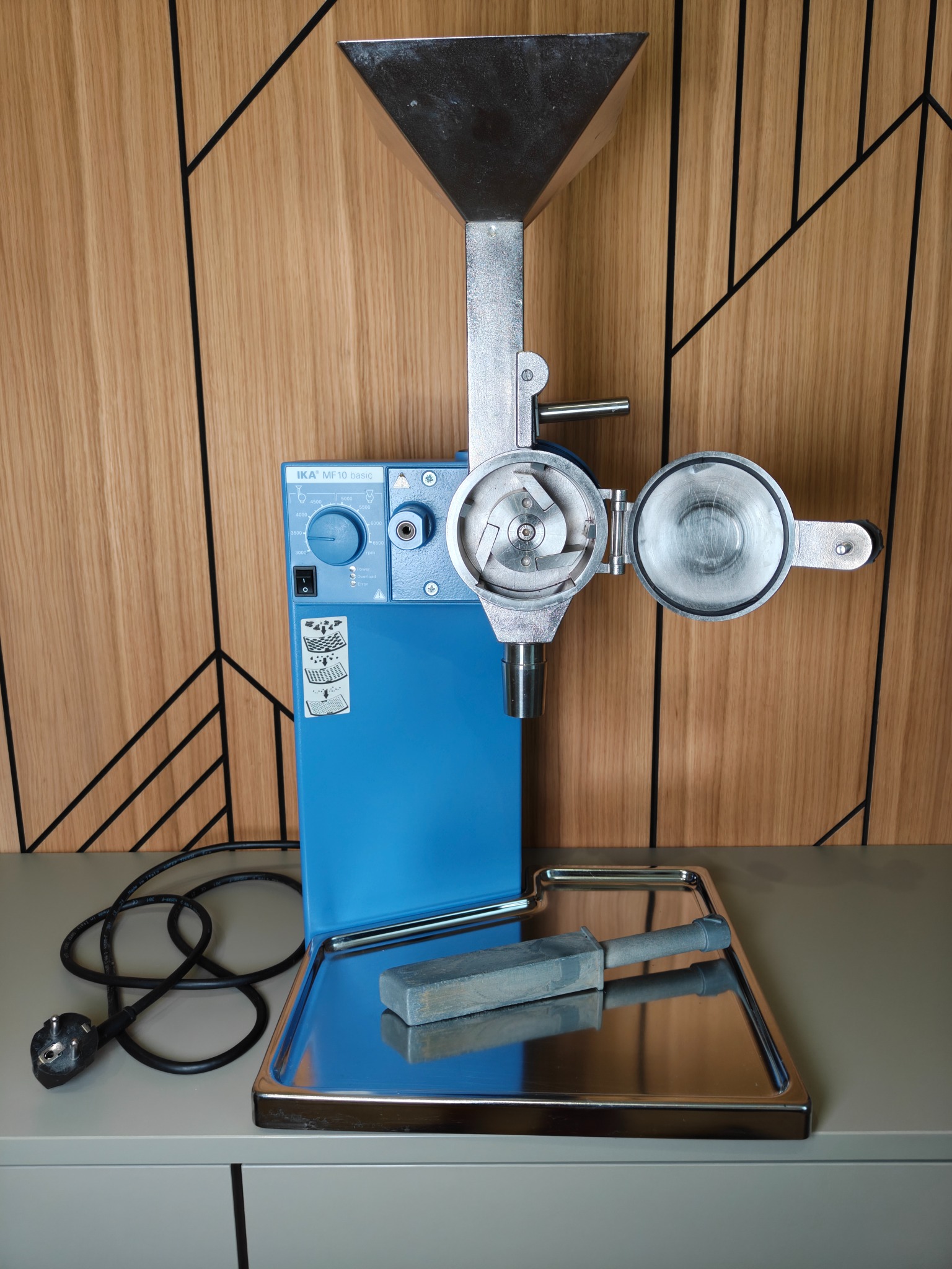Équipement de laboratoire IKA Poland MF 10 Basic + MF 10.1 Hot deal