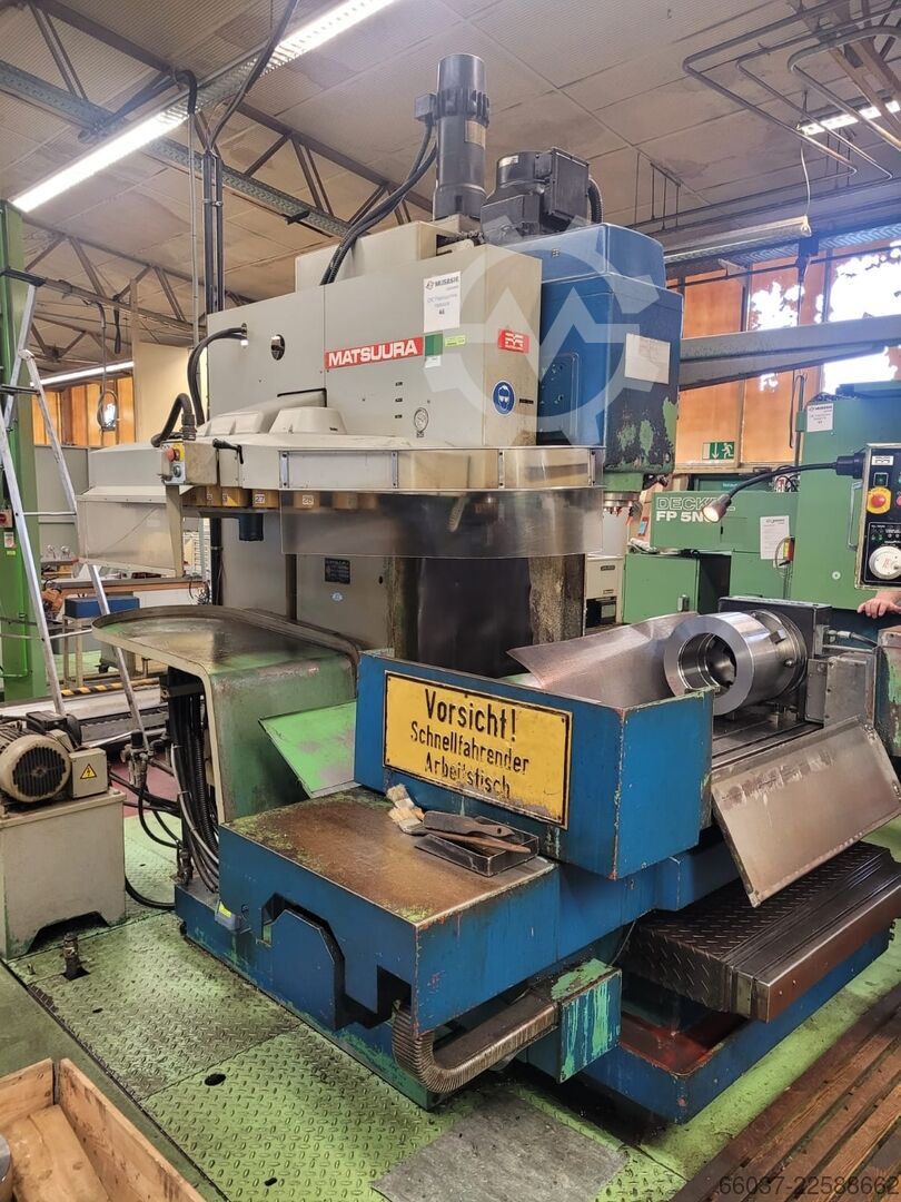 CNC vertical milling center Matsuura MC-1000 V4