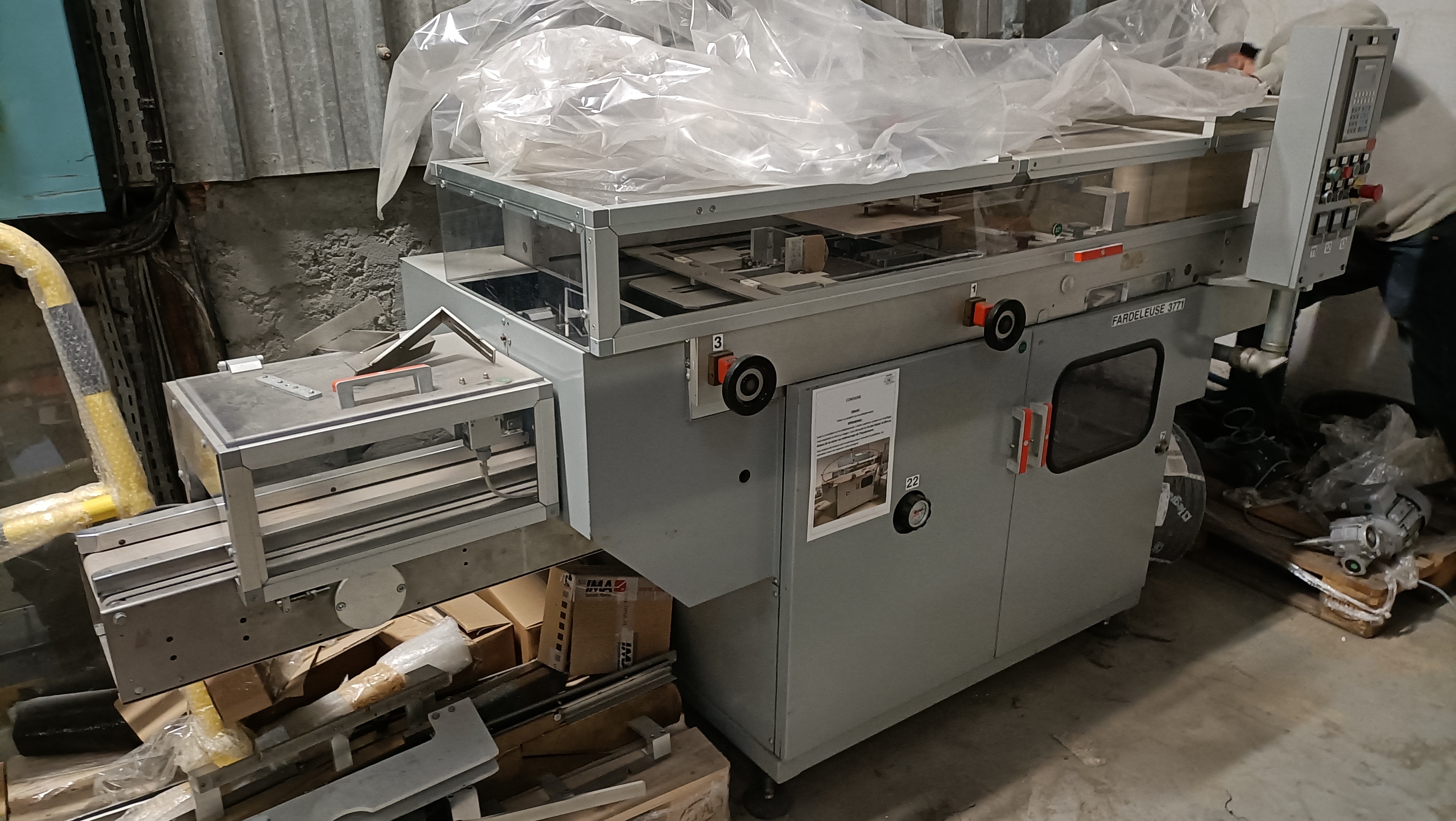 Fardeleuse IMA BFB 3771 ABM d'occasion
