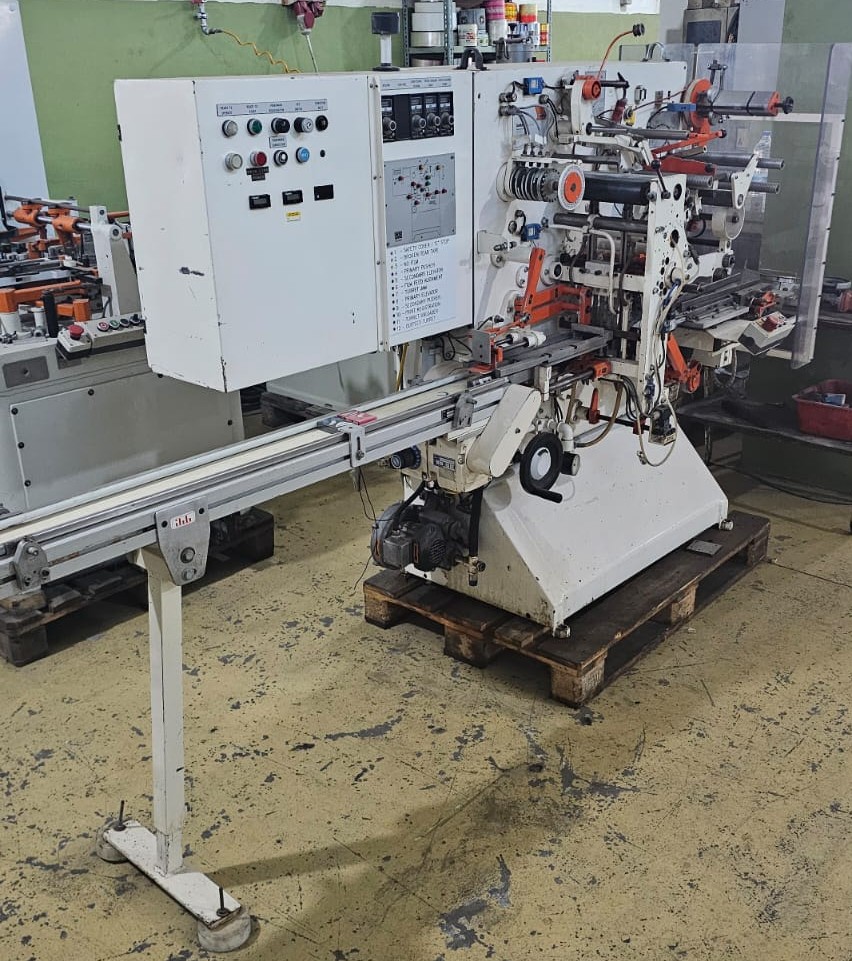 Machine de suremballage sous film rétractable Sollas Holland HST