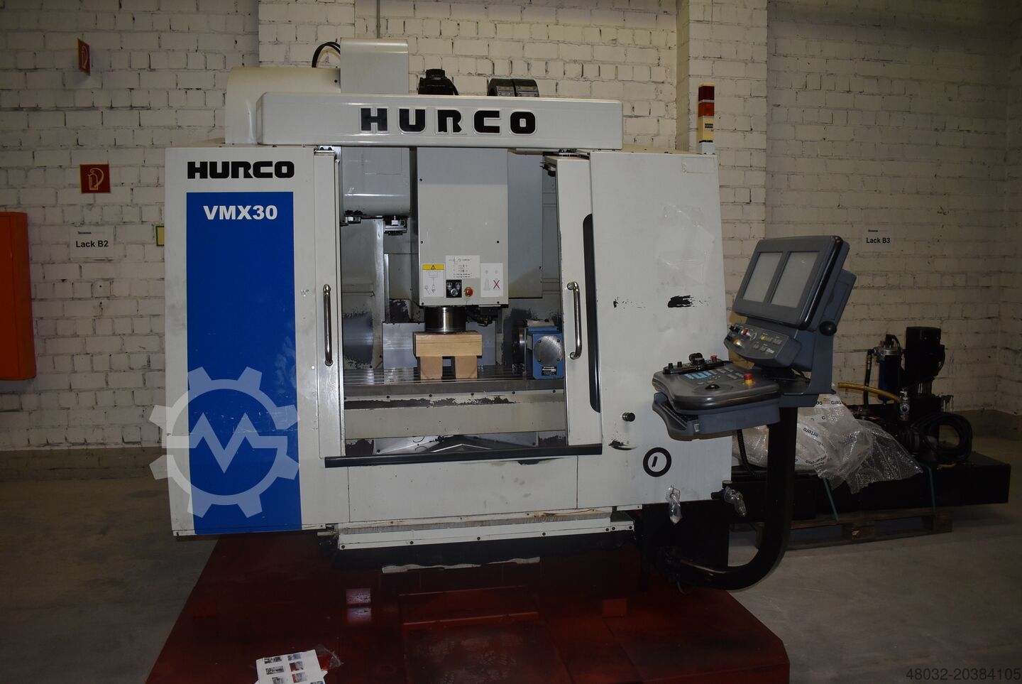 Vertical machining center Hurco vmx 30
