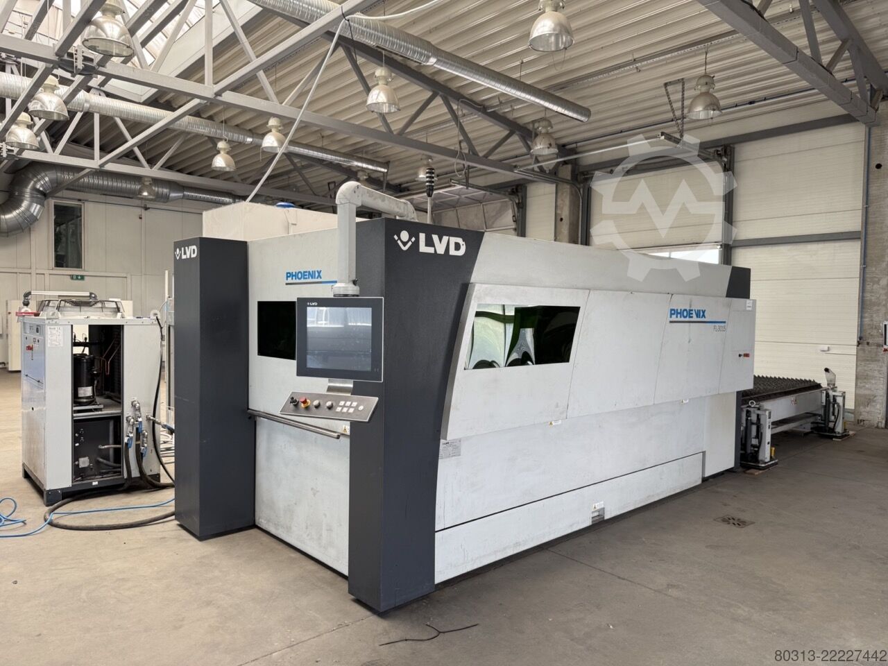 Laser cutting machine LVD PHOENIX FL 3015 Fiber 6 kW