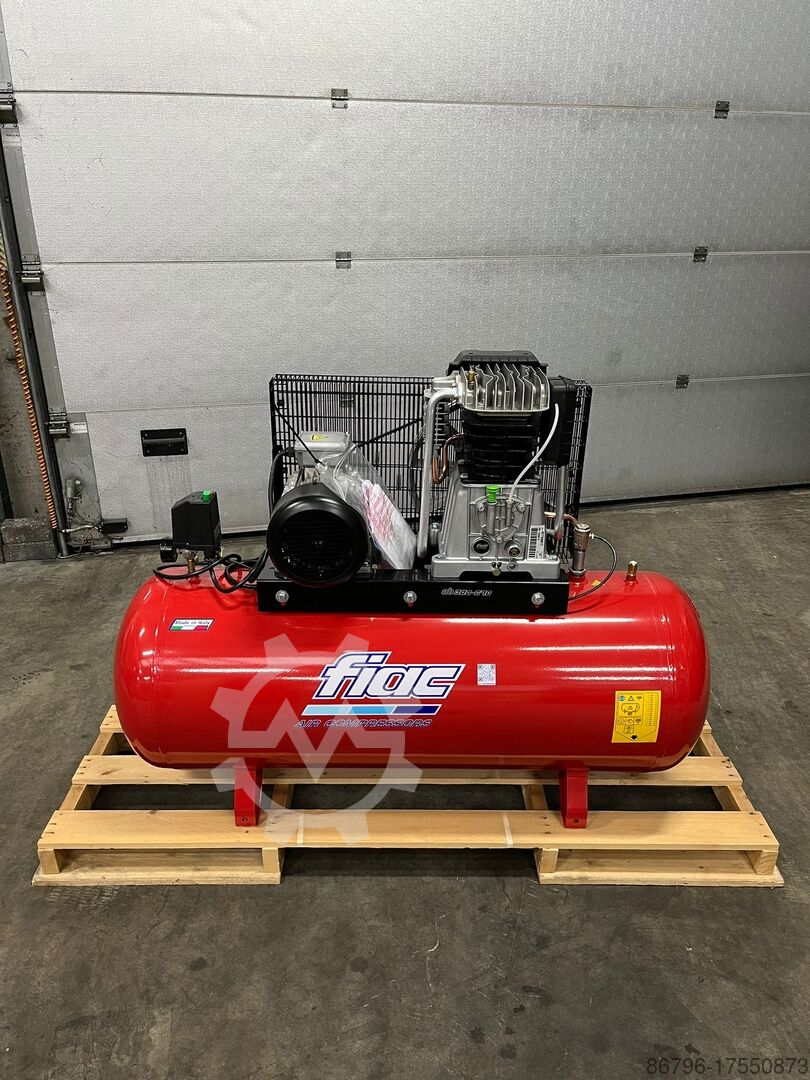 Piston compressor Fiac AB 300 - 67