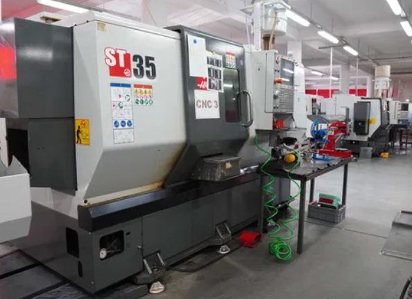 Tour cnc HAAS ST-35
