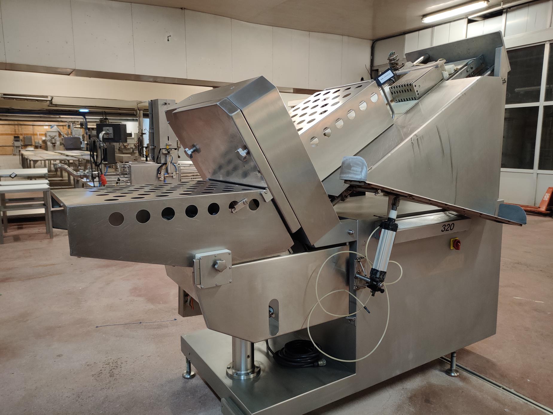 DIXIE UNION 495 NOVA-SLICER Trancheuse automatique, pour produits carnés