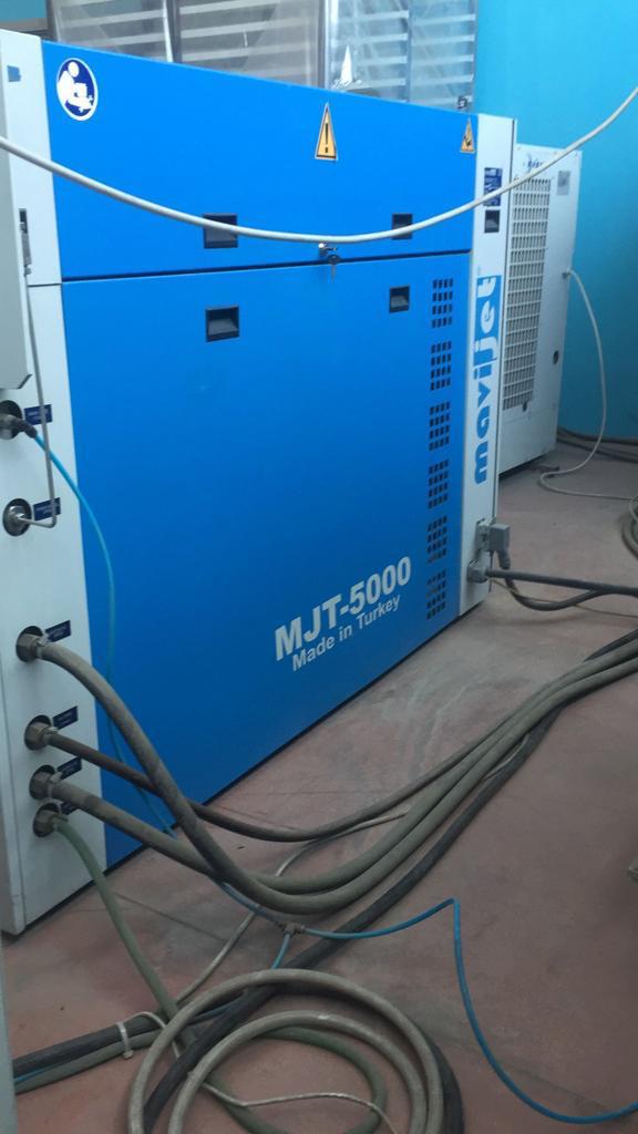 Machine de découpe jet d'eau Mavijet MJT-5000