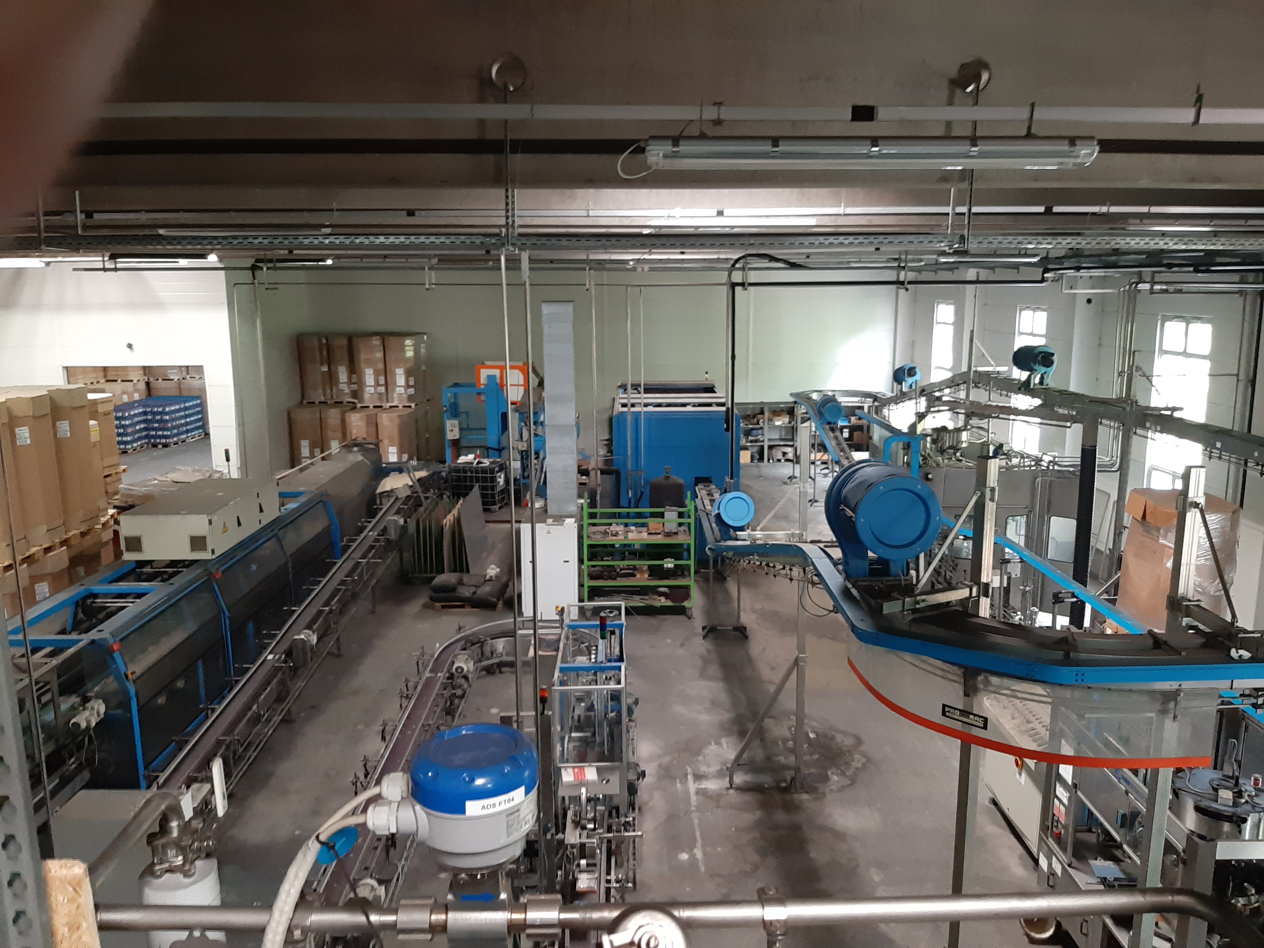 Ligne de remplissage de bouteilles PET non consignées SIPA, Procomac, Falterbaum, Profipack