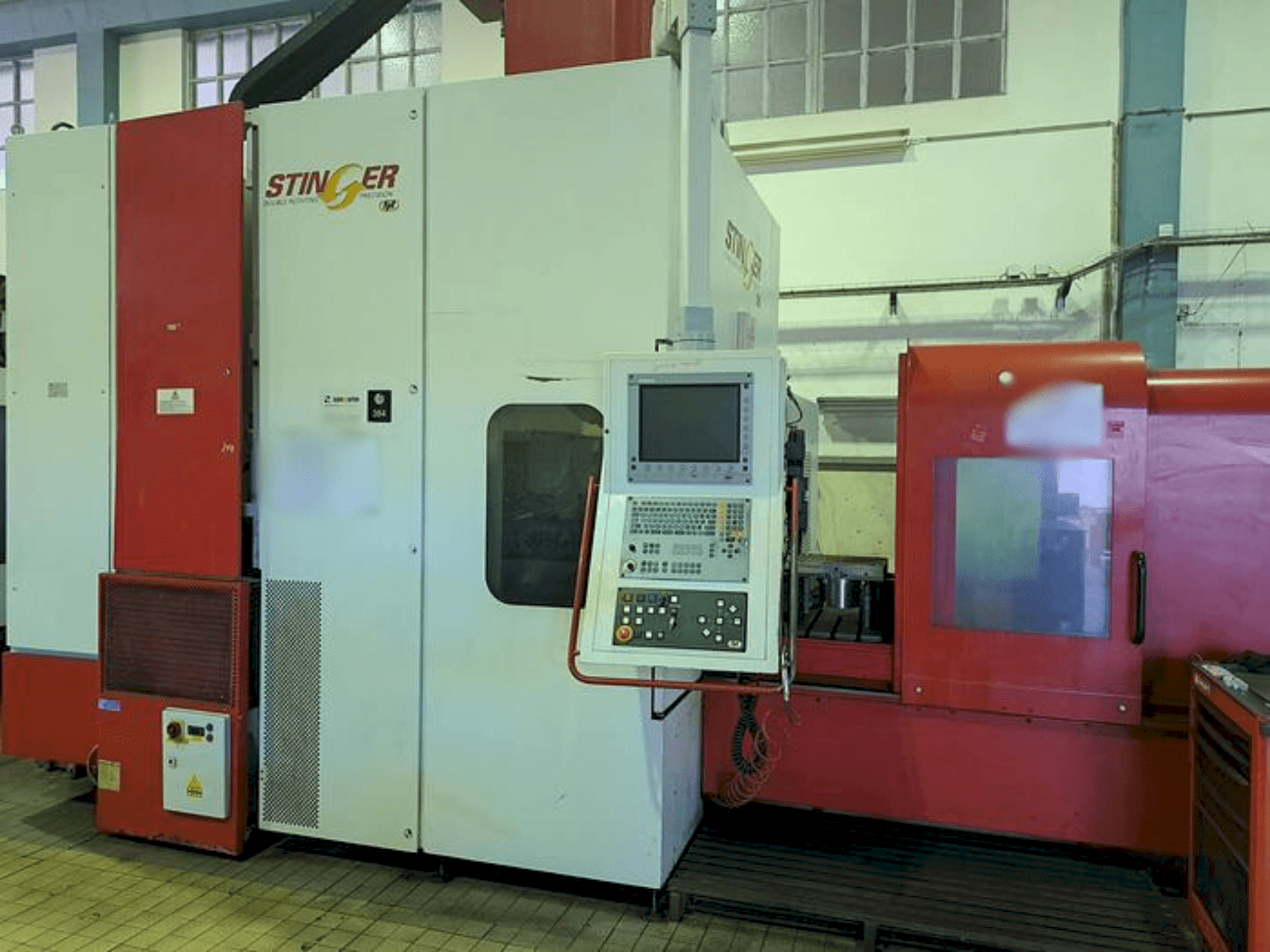 Centre d'usinage CNC pour le bois FPT STINGER XL