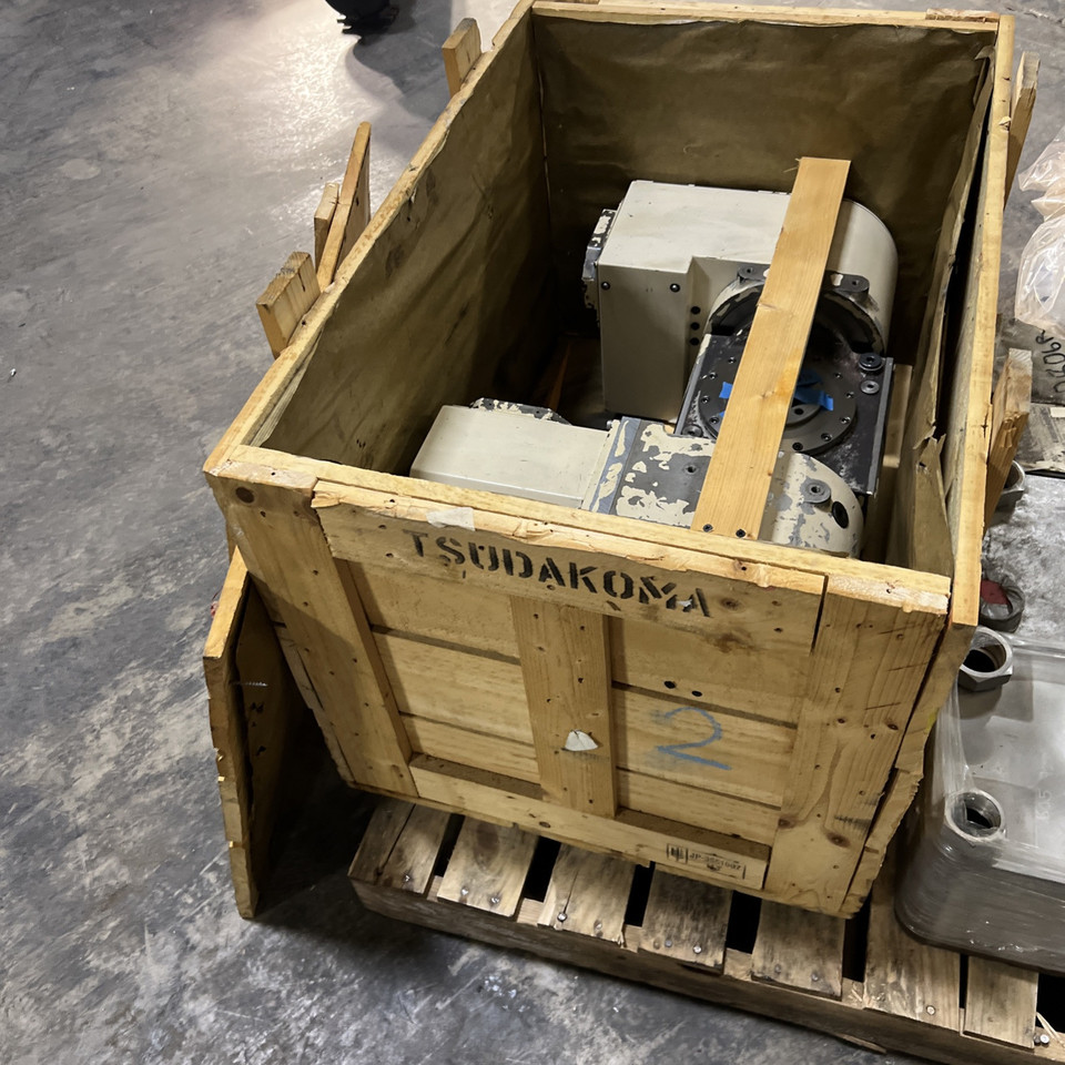 Table rotative Tsudakoma TN161-M