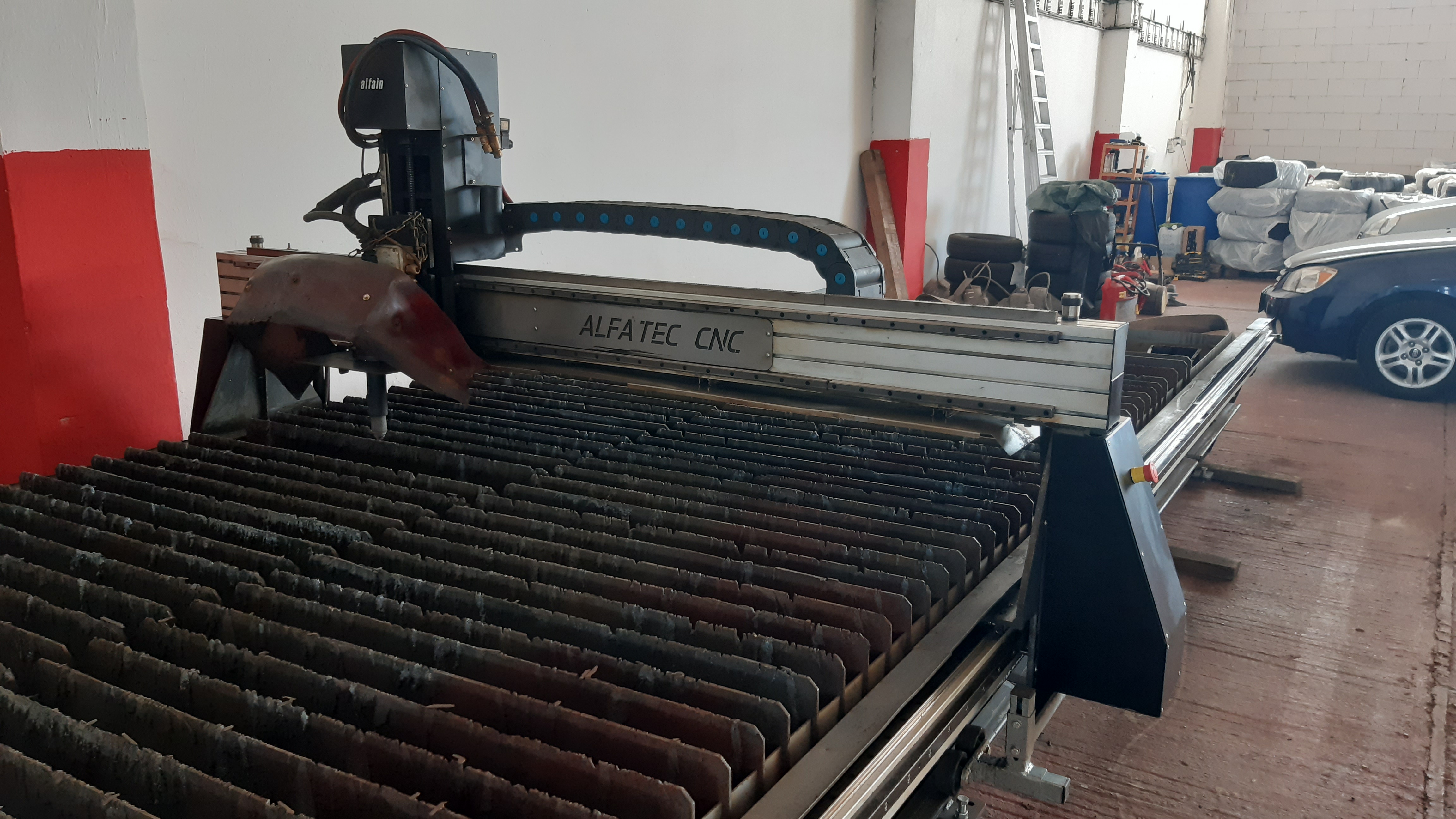 Machine de découpe plasma / gaz ALFAIN ALFATEC CNC 2x6