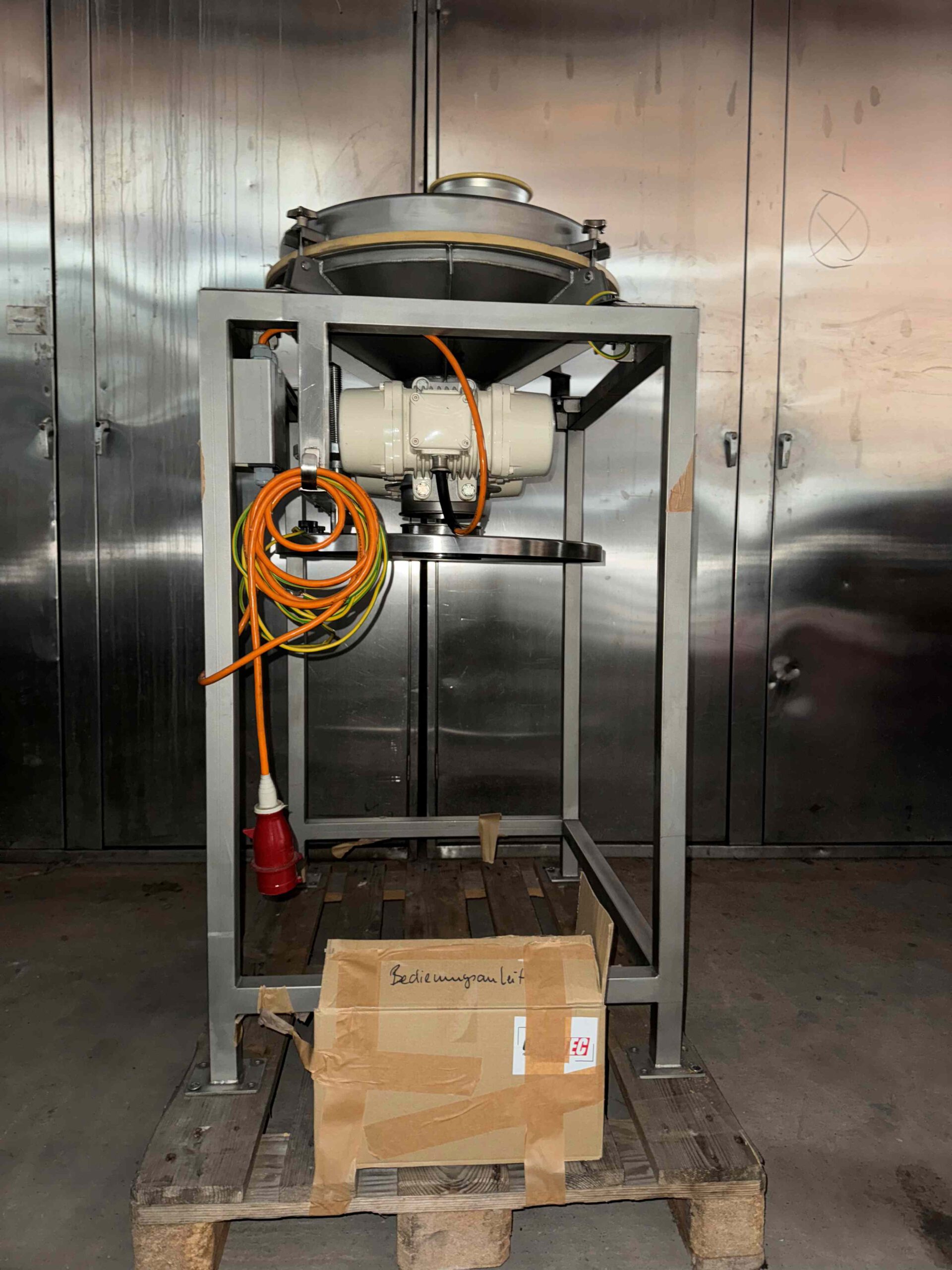 Machine pharmaceutique / chimique Allgaier D 600 d'occasion