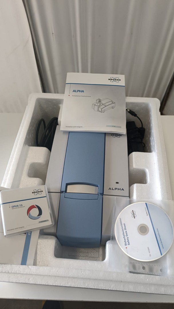 Spectromètre BRUKER ALPHA