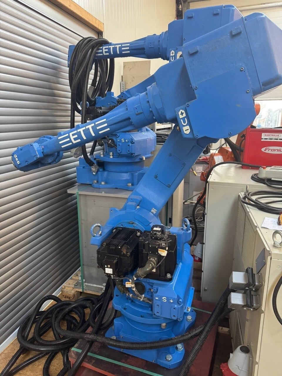 Robot industriel Yaskawa Motoman MH50 DX100