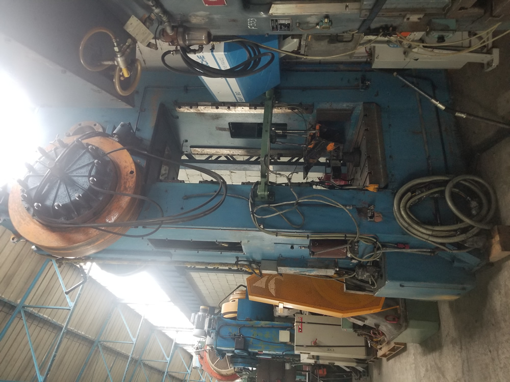 Presse à forger Rovetta FO300