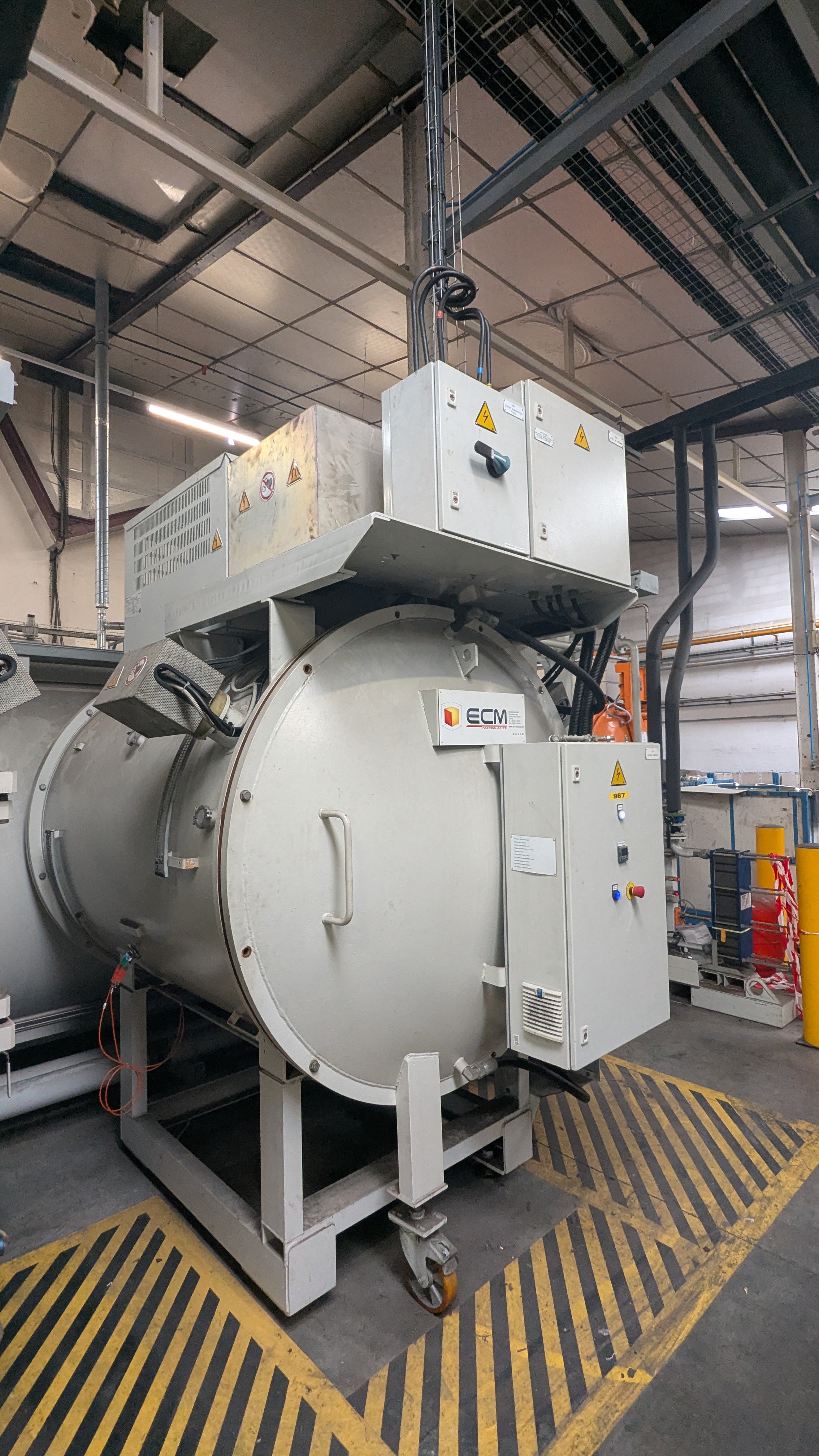 Four de traitement thermique ECM ICBP 200